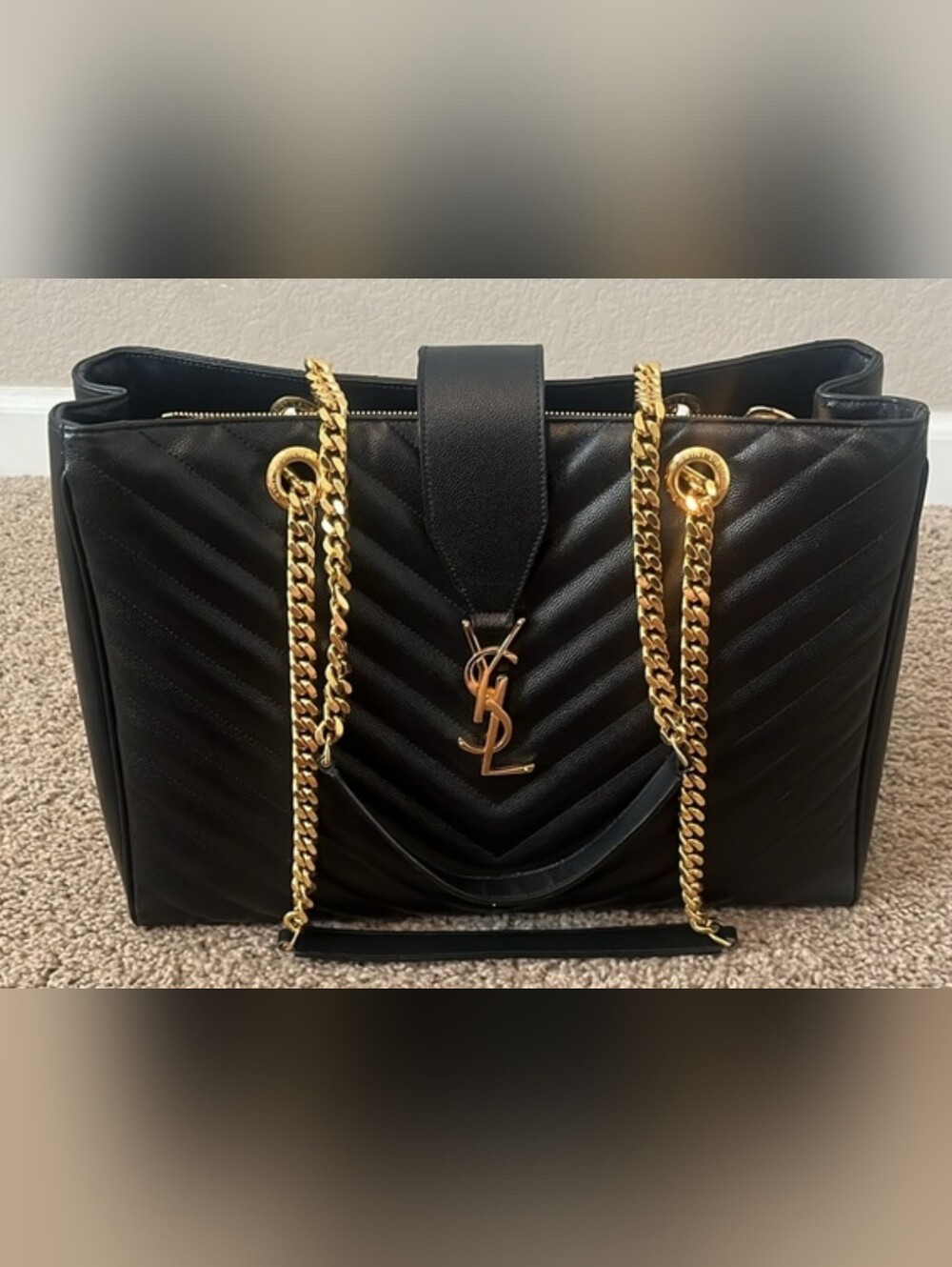 Saint Laurent Quilted MATELESSA Tote with Gold Chain Used  GORGEOUS Authentic